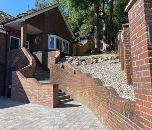 FRONT ASPECT- click for photo gallery